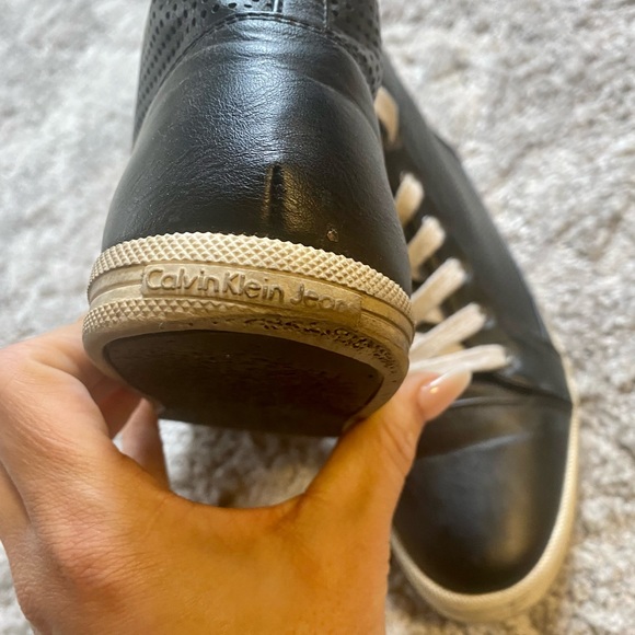 DONATED / Calvin Klein Jeans black Hi-Top sneakers sz 8.5 - Picture 10 of 12